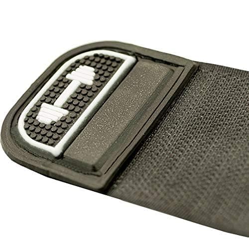 C.P. Sports 1 paire de bandages professionnels pour développé couché, fitness, sport, coudière, bodybuilding, Powerlifting (noir et blanc) 130 cm