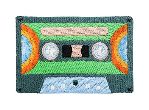 Finally Home Patch thermocollant - Cassette verte | Patchs rétro, écusson vintage, écusson thermocollant Old School, écusson de musique rock