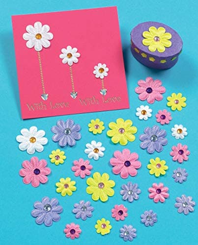 Baker Ross Fleurs Strass Autocollantes Satinées - Lot de 60, Loisirs Créatifs pour Enfants (E8826)