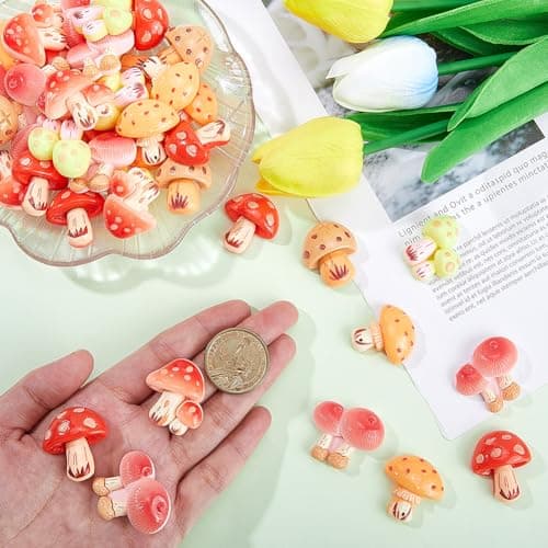 60 breloque de Noël en Résine à Dos Plat Mini Cabochons à Dos Plat en Forme de Champignon Couleur Aléatoire Jolies Breloques de Noël Plates en Résine pour Embellissements Scrapbooking Bricola