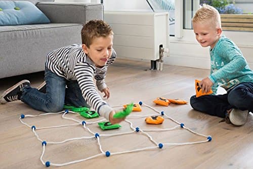 Buitenspeel BS Toys -GA263 -Morphion - Jeux à Lancer pour L' extérieur - Pour Anniversaire D'enfant - Sacs à Lancer Remplis de Sable - 4 Bâtons en Bois - Cadre en Coton -Vert & Orange -70 x 70 cm