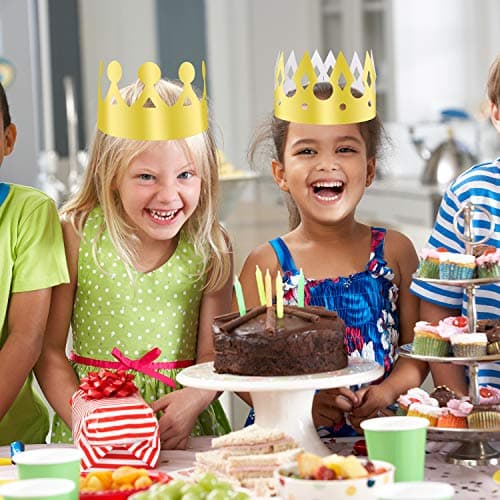 TUPARKA 24 pièces Couronne de Papier couronnes de Roi d'or Feuille d'or fête Couronne Chapeau Casquette pour fête d'anniversaire Accessoires de Photo de Douche de bébé (6 Styles)