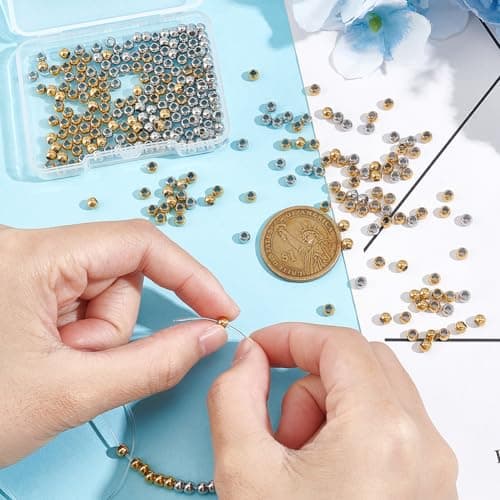 UNICRAFTALE Environ 300 pcs 2 couleurs Perles D'Espacement Rondes 4mm Perles Acier Inoxydable Perles Rondelles Métal Petites Perles Lisses pour la Fabrication de Bijoux Bracelets