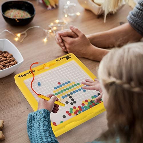 Playmags Magna Dots - Grand Tableau magnétique 12,5" pour Enfants - Tableau magnétique à Pois avec Stylo magnétique - Aimants Magna Safe pour Enfants et Tout-Petits - Jouet de Voyage