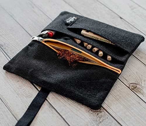 Blague à tabac à rouler hydrofuge - Pochette à tabac 30/50 g avec compartiments pour Feuilles, Filtres et Briquet (Fermeture jaune)