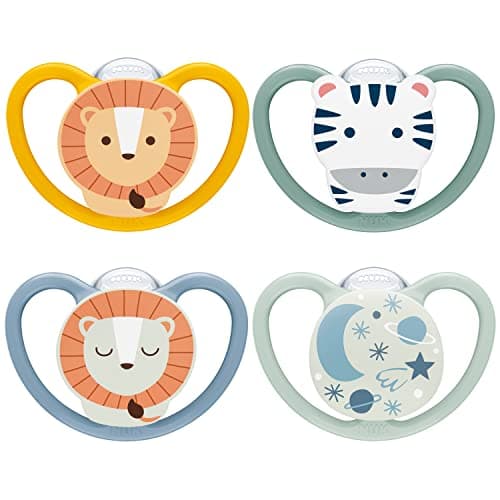 NUK Space Day & Night Tetine pour bébé | 18-36 mois | Sucettes phosphorescentes avec aérations extra-larges pour les peaux sensibles | Silicone sans BPA | Zèbre & Lion | Lot de 4