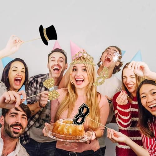 30PCS Photobooth Anniversaire Accessoire de Photobooth de Fête Accessoire Photobooth Mariage Accessoire de Photobooth Anniversaire Mélange de Chapeaux Rouge à Lèvres Cravate Couronnes (Doré)