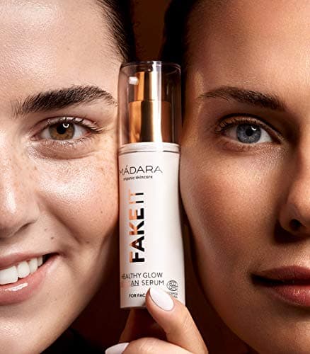 MÁDARA Organic Skincare | Sérum autobronzant visage Fake It Healthy Glow - 30 ml, à l'huile de pépins de framboise, au beurre de karité, à l'acide hyaluronique multimoléculaire