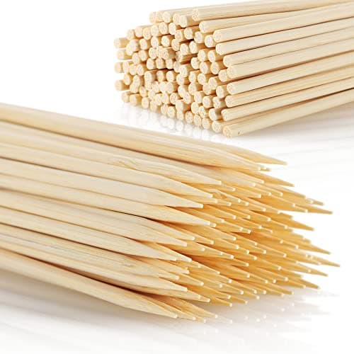 COM-FOUR® 500x brochettes de finger food en bois - longues brochettes en bois pour viande, légumes et fruits - brochettes de barbecue pour la maison, la gastronomie ou les mariages (500 pièces - 25cm)