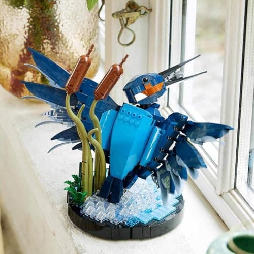 LEGO Icons Le Martin-pêcheur, Modélisme Maquette Adultes pour Les Amoureux de la Nature - Loisir Créatif pour Hommes et Femmes - Idée Cadeau pour Décoration de la Maison ou du Bureau 10331