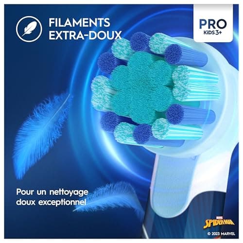 Oral-B Pro Kids Brosse à Dents Électrique Enfant, Spider-Man Marvel, Brossette Ronde Pour Petites Bouches Et Douce Pour Des Gencives Sensibles, 1 Chargeur, 1 Étui De Voyage, 1 Embout, 3 Ans Et Plus