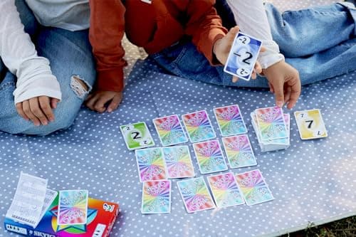 SKYJO Action, de Magilano - Le Jeu de Cartes passionnant pour des soirées de Jeu Amusantes et Amusantes Entre Amis et en Famille.