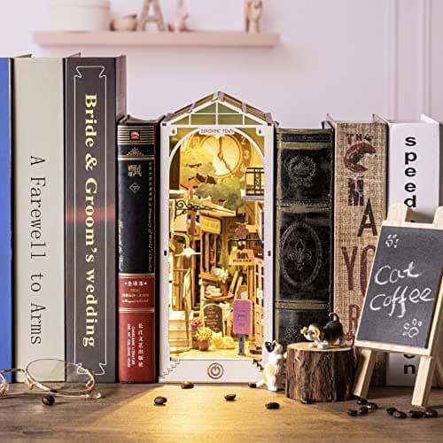 ROBOTIME Kit Book Nook en Bois, Maquette Miniature DIY avec éclairage LED