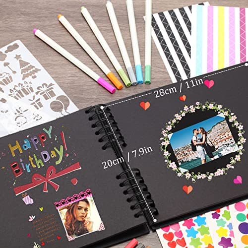 AIOR Album Photo Traditionnel Scrapbook 80 Pages, DIY Scrapbooking Album Mariage Livre d'or Idee Cadeau Original Maitresse Femme pour Valentin De noël Anniversaire (Noir)