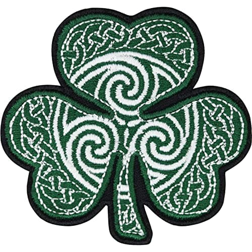 Écusson trèfle celtique brodé | Patch du trèfle celtique avec nœud celtique à thermocoller/coudre | 65x65mm