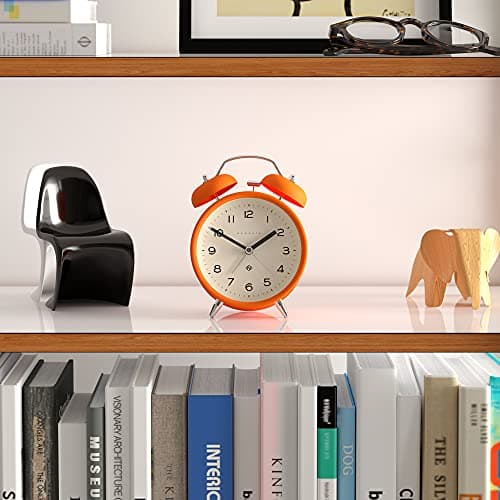 NEWGATE ® Charlie Bell Echo Alarm - Petit Réveil de Chevet Contemporain - Accessoires de Chambre - Réveils - Accessoires de Bureau - Horloge de Chevet - Chiffres Arabes (Orange)