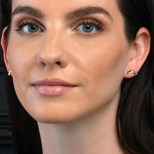 Namana Boucles d'Oreilles Or en Dauphins en Argent 925 Plaque Or, Boucles d'Oreilles Dauphin pour Femme, Enfant et Jeune Fille en Motif de Dauphin, Bijoux Or pour Femme avec Ecrin Cadeau