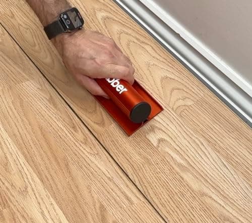Floor-Fix Pro | Plank Grabber + Adhesif + Mallet Outil Pose Parquet Flottant | Adhérence Nano-Suction | Comble Écarts | Compatible Barre Traction | Fabrication Britannique, Aluminium
