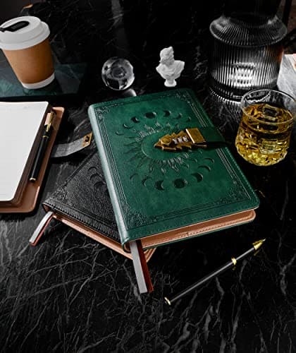 ZXHQ Journal intime avec serrure pour femmes hommes, journal secret pour filles, carnet d'écriture en cuir rechargeable, format A5 (8,5 × 5,9 pouces)