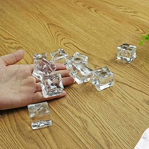 60 Pièces Artificielle Acrylique GlaçOns Transparent Faux GlaçOns Cube Carré Forme Verre Glaçon en Plastique Effacer pour Cristal Clair Photographie Props Cuisine Décor