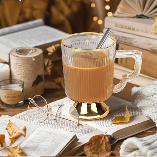Joeyan Lot de 2 Tasse à Café à Bord Doré, 350ml Verres à Thé Cannelés Vintage avec Poignée, Tasses à Expresso, Verres Nervurés pour lattes,lait,Cappuccino,thé,boissons,Lavable au Lave-vaisselle