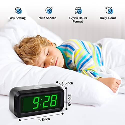 Timegyro Petit réveil, Horloge de Bureau numérique, 1,2" LED Affichage Horloge avec Snooze, luminosité réglable 12 / 24h Format pour Chambre à Coucher, Voyage, Salon