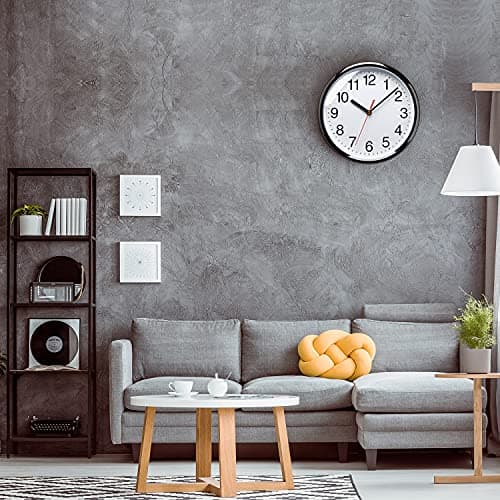 Plumeet Grande Horloge Murale, 25cm Horloge Murale Décorative de Qualité, Mécanisme Silencieux à Quartz, pour Maison/Cuisine/Bureau/École,Fonctionne sur Pile (Blanc)