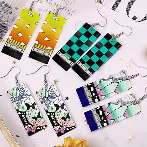 Boucles D'oreilles Anime en Acrylique - 8 Paires pour Cosplay et Bijoux