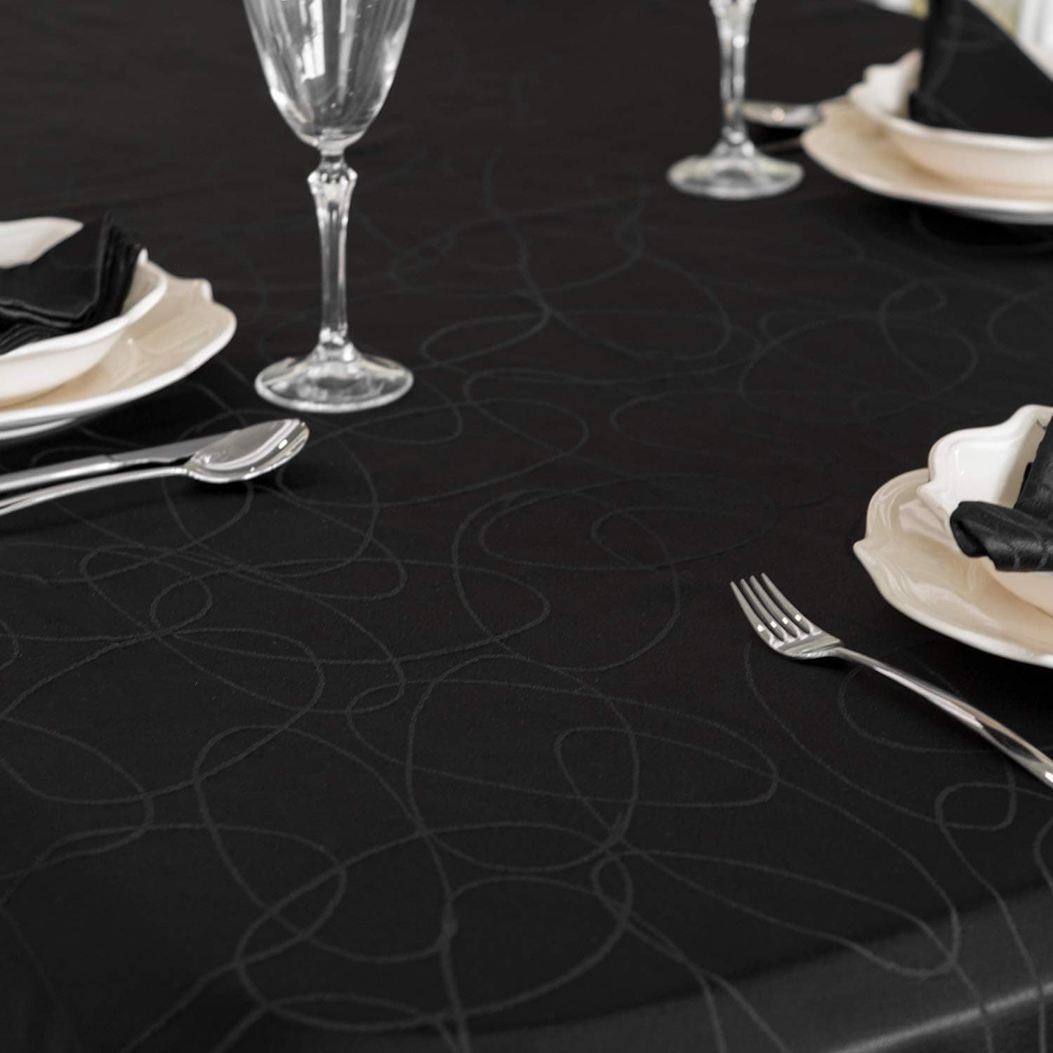 BGEUROPE Nappe - Antitache - Noir - Réf. Lines - 150cm x 350cm