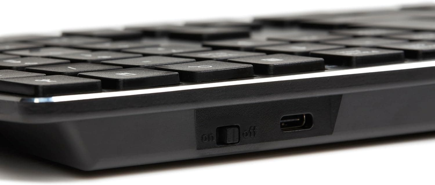 Amazon Basics souris sans fil rechargeable - Clavier complet ultra-mince et silencieux avec pavé numérique, FR Layout Gray, noir