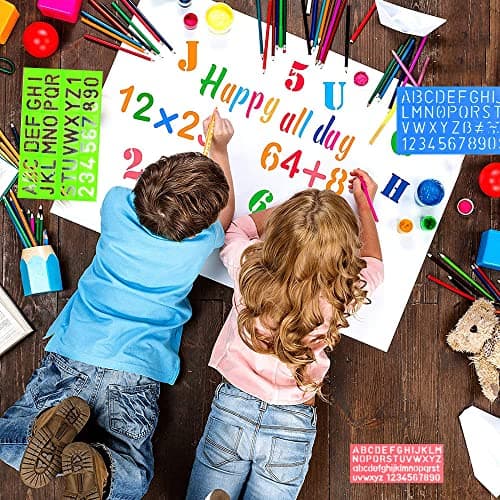4Pcs Pochoir de Lettre et Chiffre,Pochoirs Alphabet Réutilisable en Plastique,Lettres Dessin Règle pour Tous Les Enfants,Cadeau de Idéal,Multicolore