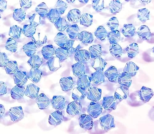Preciosa Lot de 40 perles tchèques, en cristal de Bohême, 4 mm, double cône, en verre taillé, bicône, bleu clair