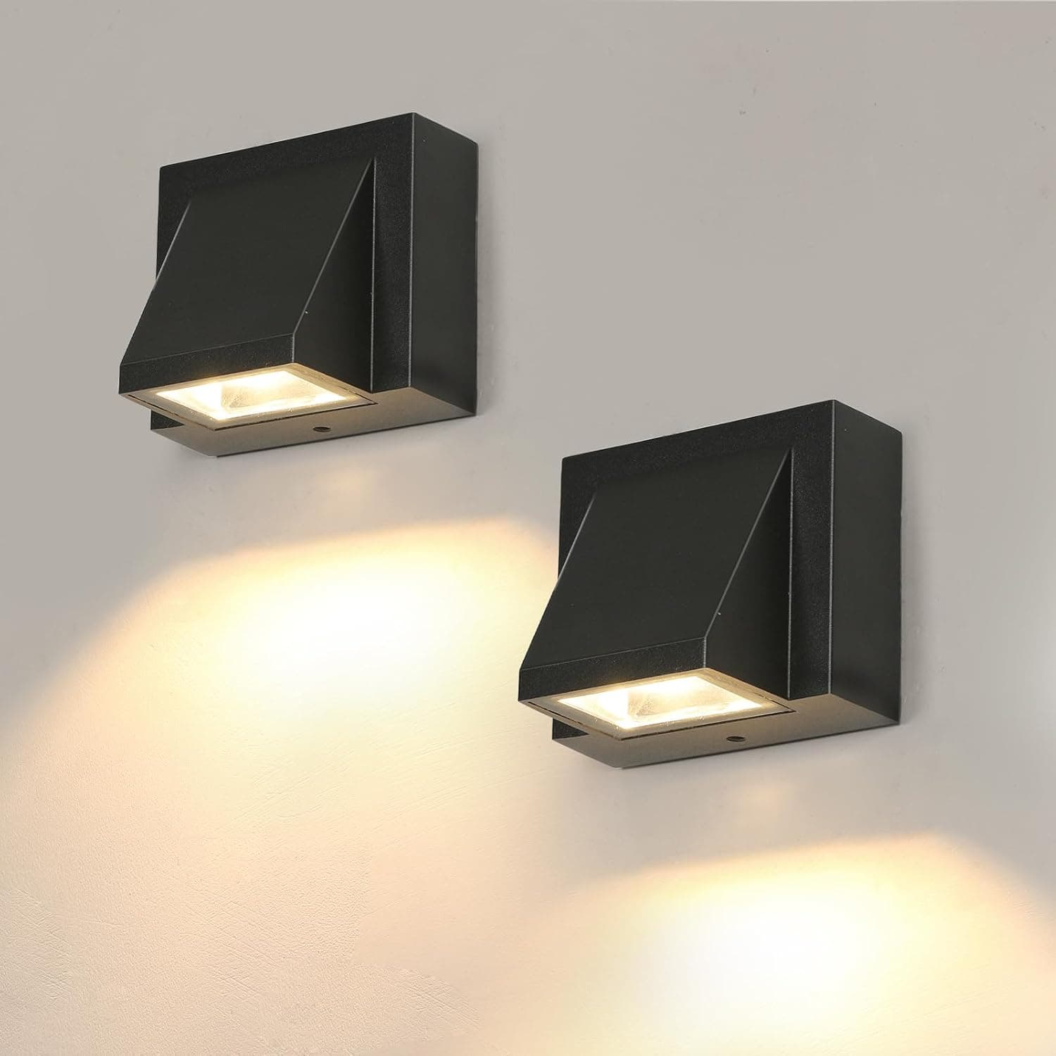 2 Pièces Applique Murale Exterieure 5W, 3000K, IP65 Etanche | Lumière Chaude Lampe Murale LED, Carrée Aluminium Applique Exterieur pour Jardin Porche Garage Patio Chambre Salon