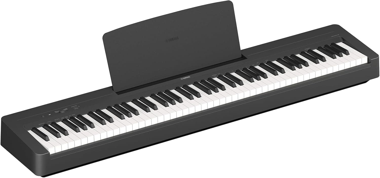 Yamaha P-145BT Piano Numérique – Léger et portable avec clavier Graded-Hammer-Compact à 88 touches et 10 sonorités, Bluetooth – Noir
