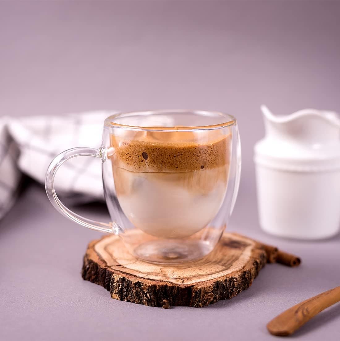 autumndeer Lot de 4 Tasse à Café Double Paroi en Verre à Café 250 ml - Résistants à la Chaleur (Lait, Cappuccino, Latte) - Empilables et Transparents - Idéaux pour Boissons Chaudes et Froides
