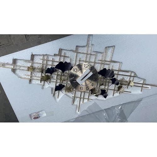 SYLUOQP Pendules Murales Art métal Horloge Murale Grande, Or Mur De Design Moderne Horloge pour Le Salon Creative Horloge Murale Silencieuse Decoration D'interieur -140X70CM