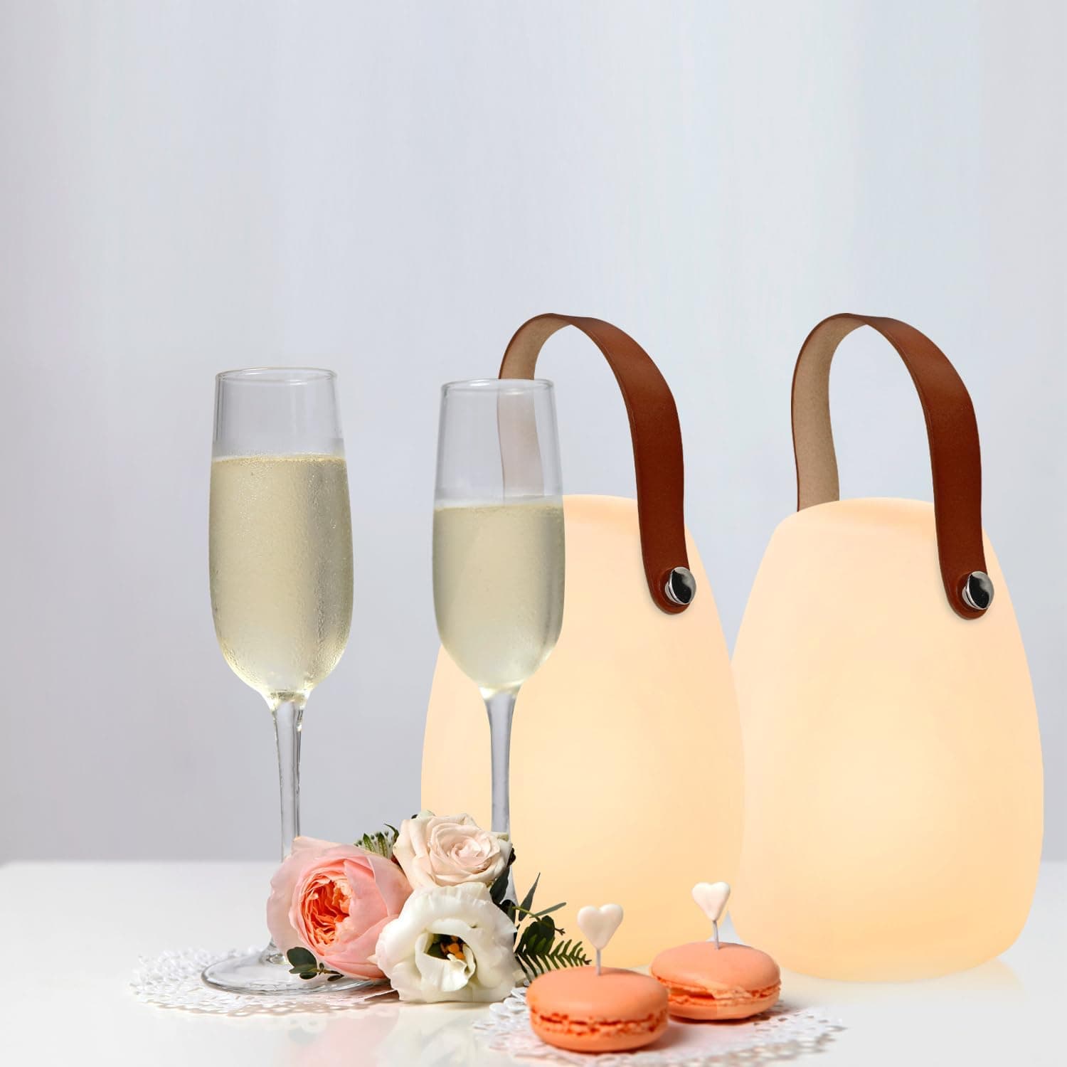 MALUX Lampe de table LED extérieur 2 pièces avec Télécommande Blanc chaud 8 couleurs Intensité variable Lampe de Table sans fil étanche IP44 pour votre maison et jardin (Cuir,petit)