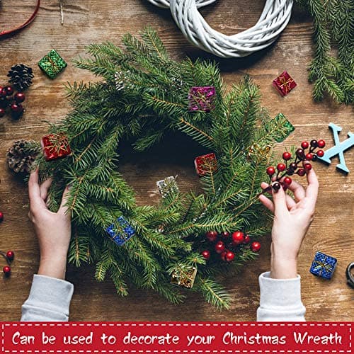 Dadabig 60 Pcs Mini Decoration De Sapin De Noël | Suspendu Ornements d'arbre De Noël en Mousse De Coffrets Cadeaux-Joli (3 Tailles 6 Couleurs)