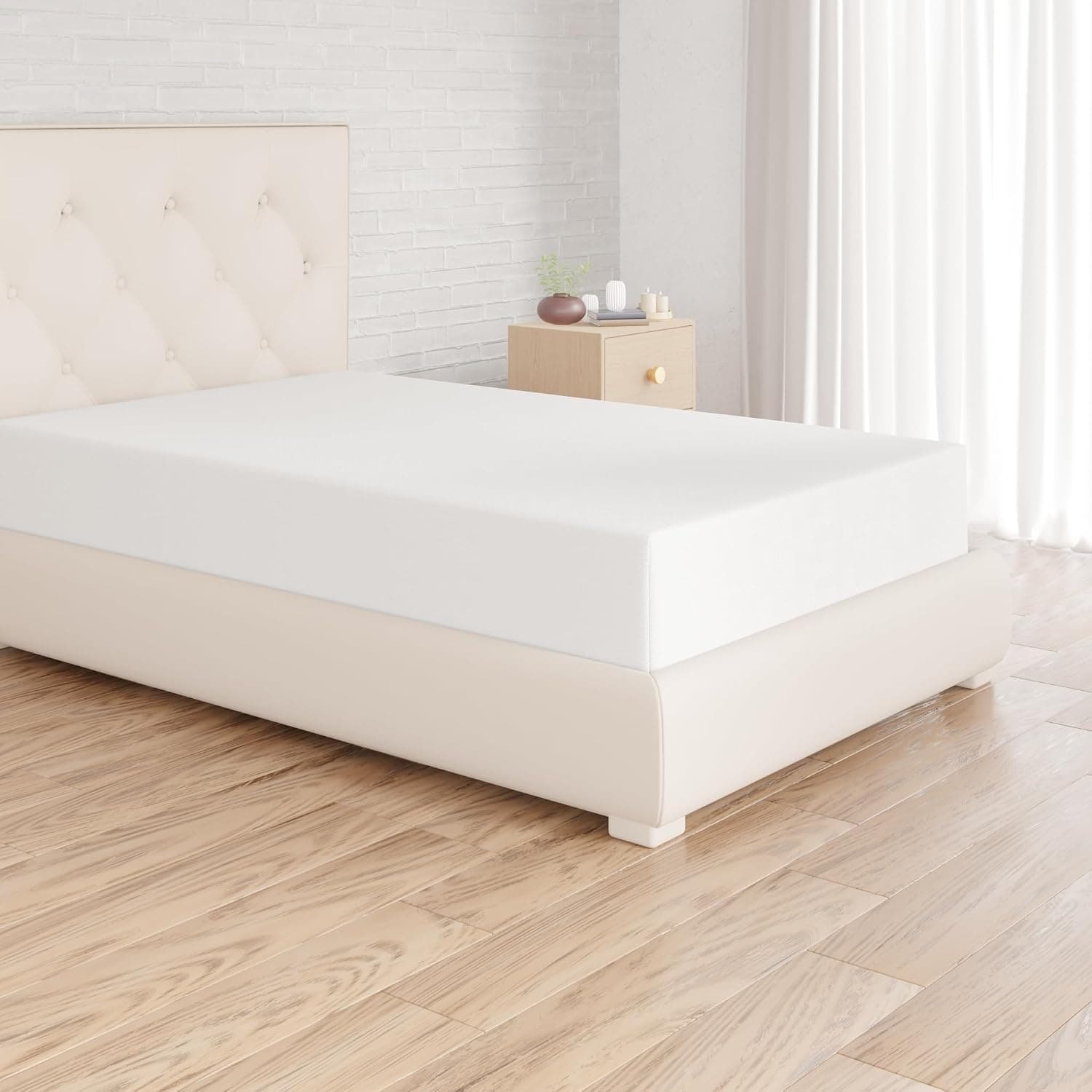 Amazon Basics Drap Housse, 90 x 190 x 30 cm, en Polyester Microfibre pour Matelas Épais jusqu'à 30 cm, Blanc