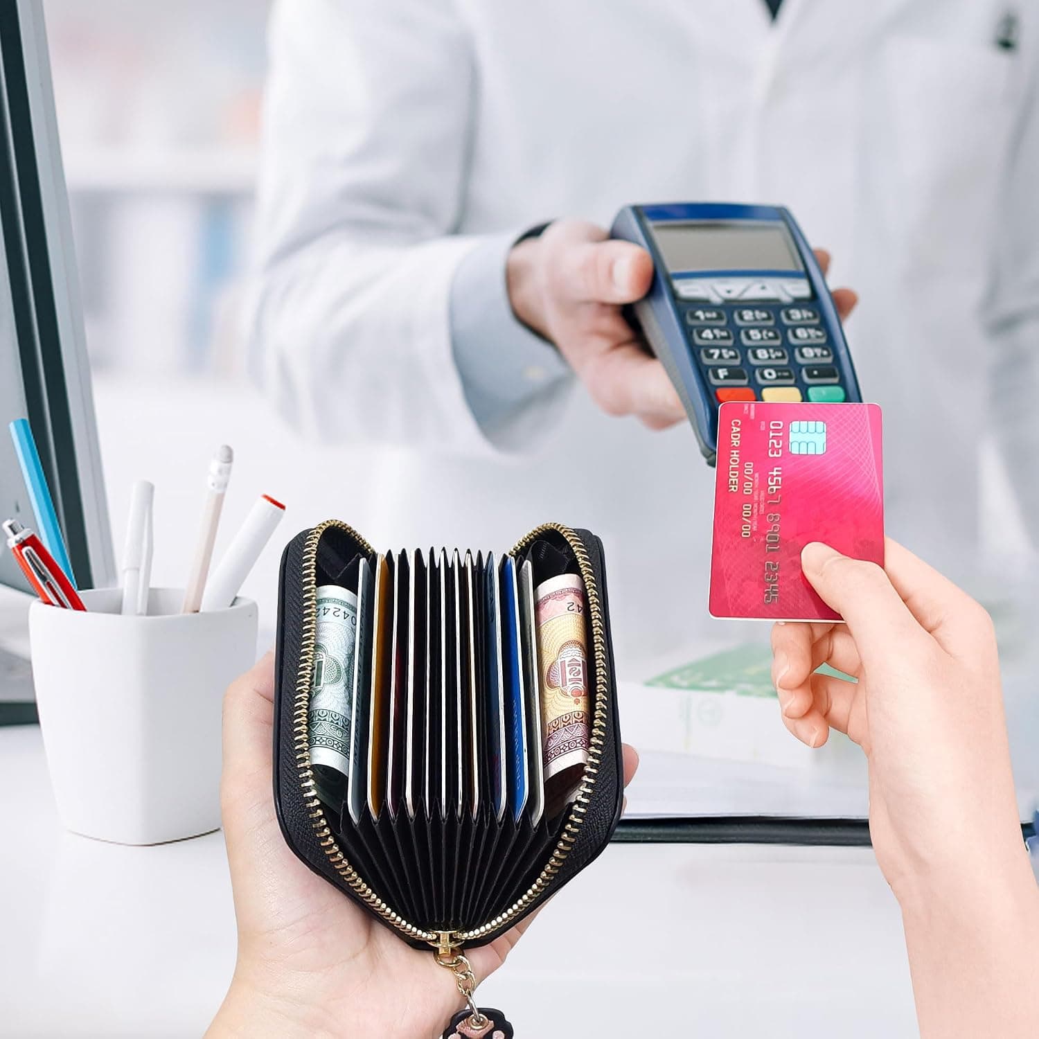 conisy Mignon Porte Cartes de Crédit en Cuir pour Femmes, Protection RFID Petit Portefeuille Fermeture Eclair avec Porte-clés