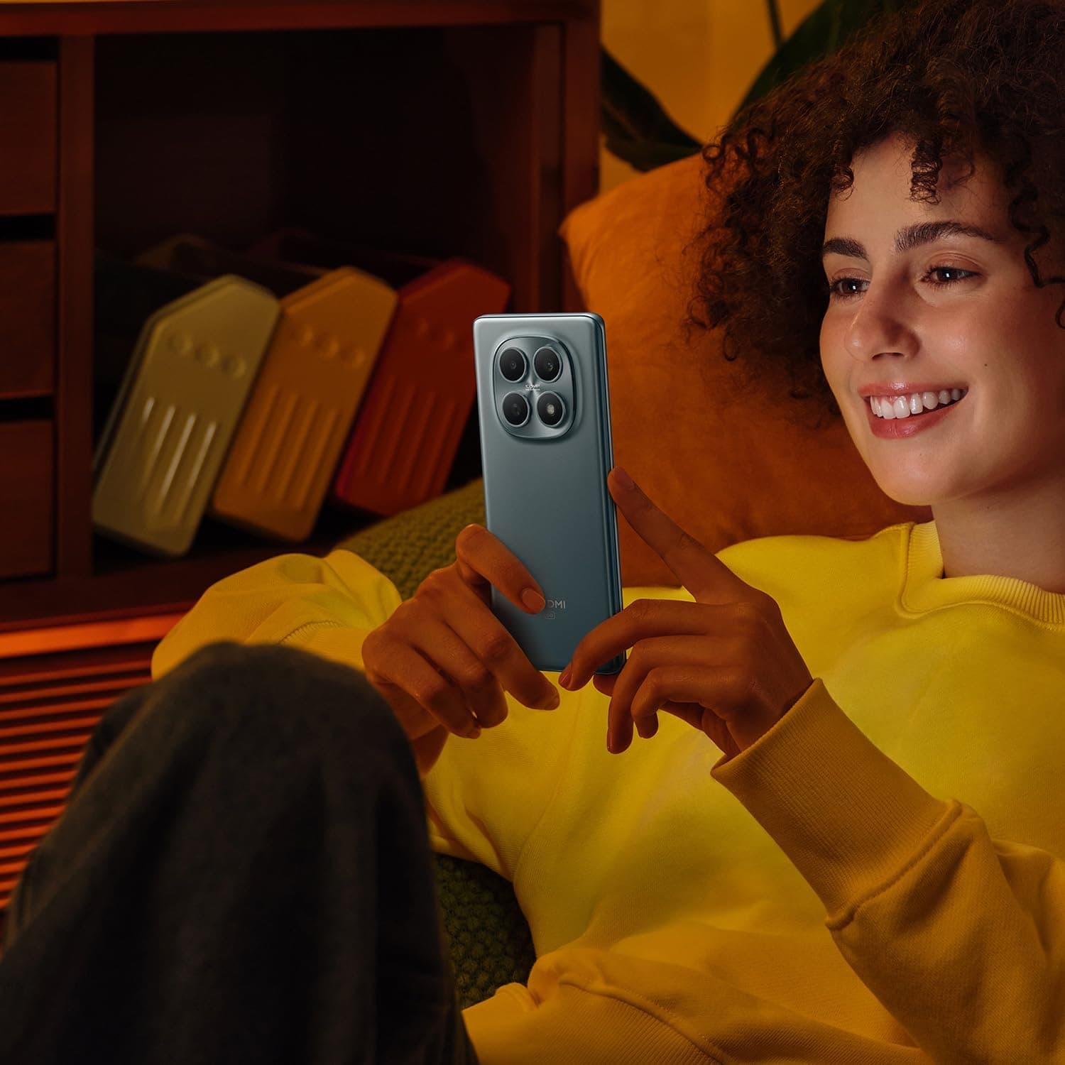 XIAOMI REDMI Note 15 5G Smartphone 8+256 Go Design Ultra-Fin - Violet Brume | Écran FHD+ 6,77", Résistance à l'eau IP65, caméra 108 MP ultra-nette, 2 ans de garantie, chargeur non inclus