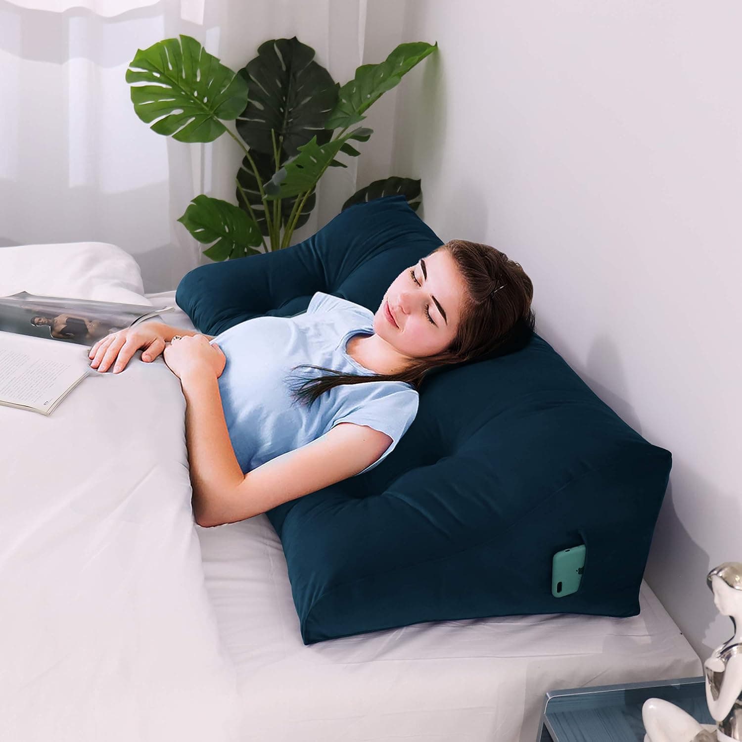 Johnear Coussin de Dossier Haut rembourré pour canapé lit Dossier Grand Triangle, Double Boutonnage Oreiller lit Coussin de Lecture, Coussin Lombaire, Coussin de Dos en Velours (Bleu foncé 100cm)