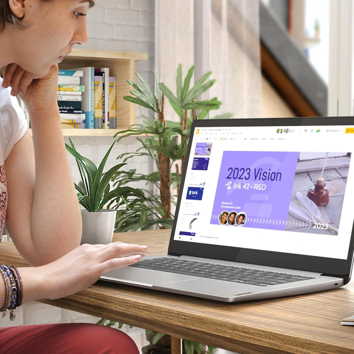 Lenovo IdeaPad Slim 3 Chromebook 14M868 - Ordinateur Portable 14'' FHD (MediaTek Kompanio 520, RAM 4Go, eMMC 64Go, Arm Mali-G52 Graphics, Chrome OS) Clavier AZERTY Français - Gris