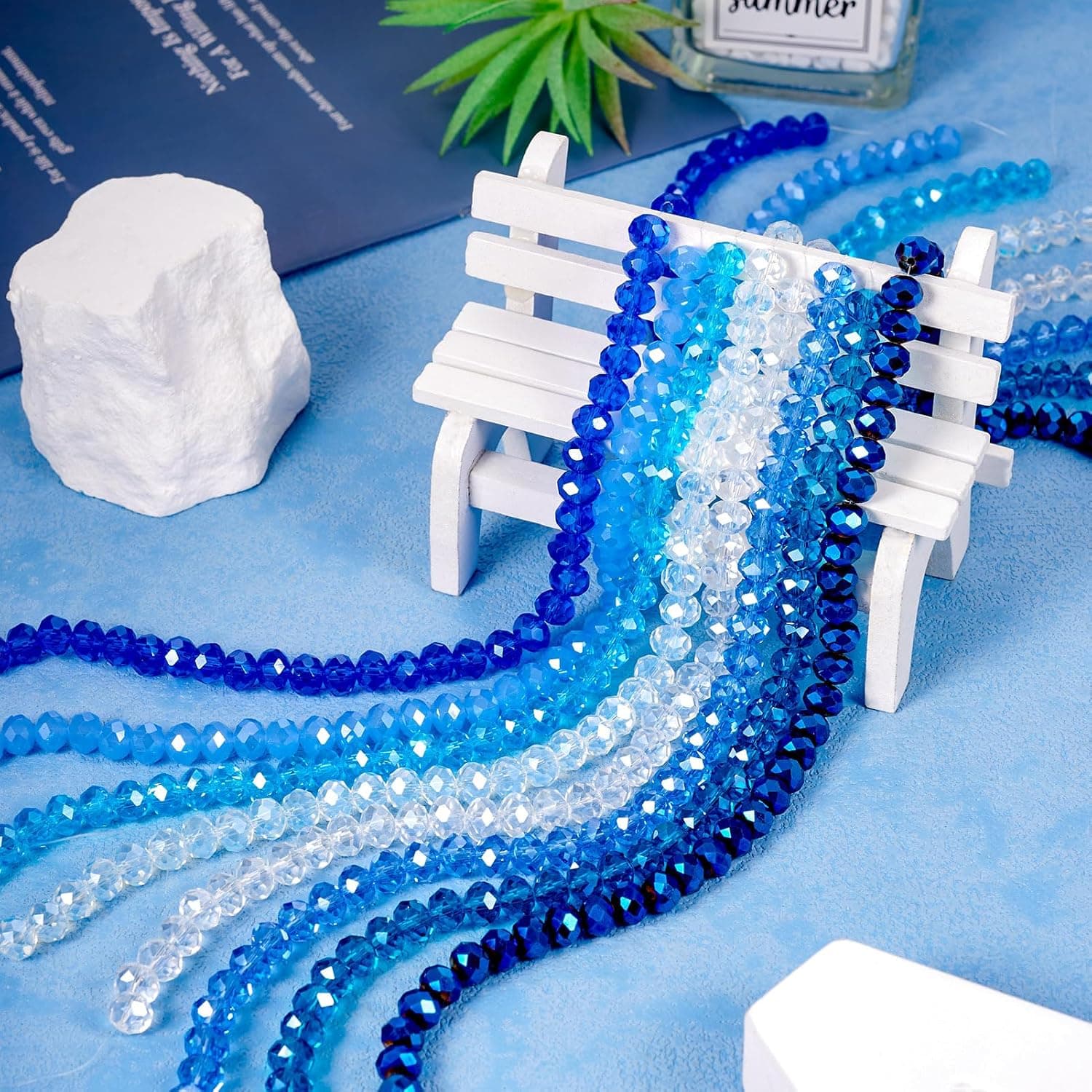 FASHEWELRY 576 pièces Perles en verre rondelle à facettes de thème bleu plaquées transparents en verre pour bracelet, collier, création de bijoux