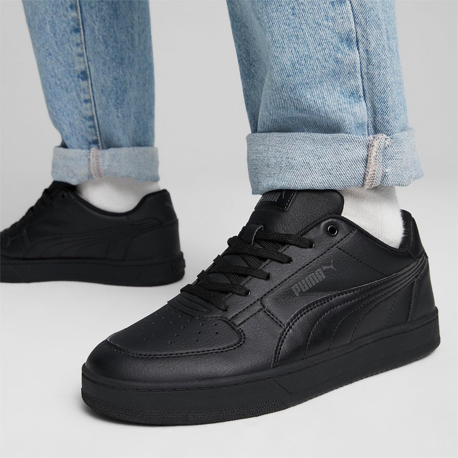 PUMA Caven III