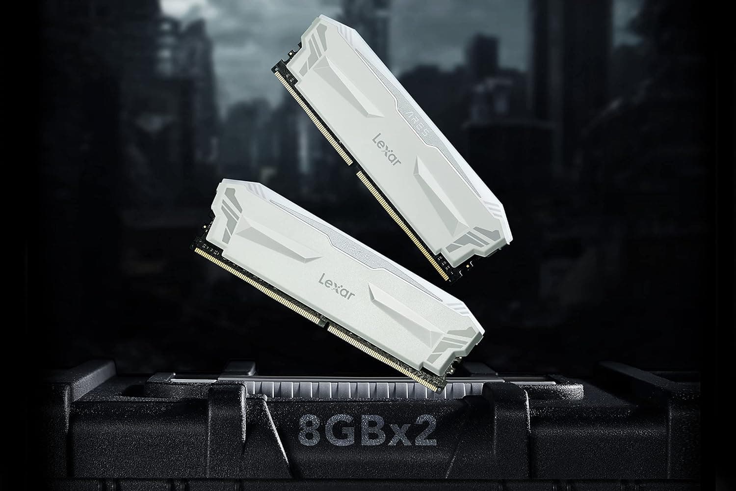 Lexar ARES RGB RAM DDR4 16Go Kit (2x8Go) 3866 MHz, DRAM 288-Pin U-DIMM PC Mémoire RAM, XMP 2.0 Memoire Haute Performance, CL18-20-20-39, PC4-30900, Blanc