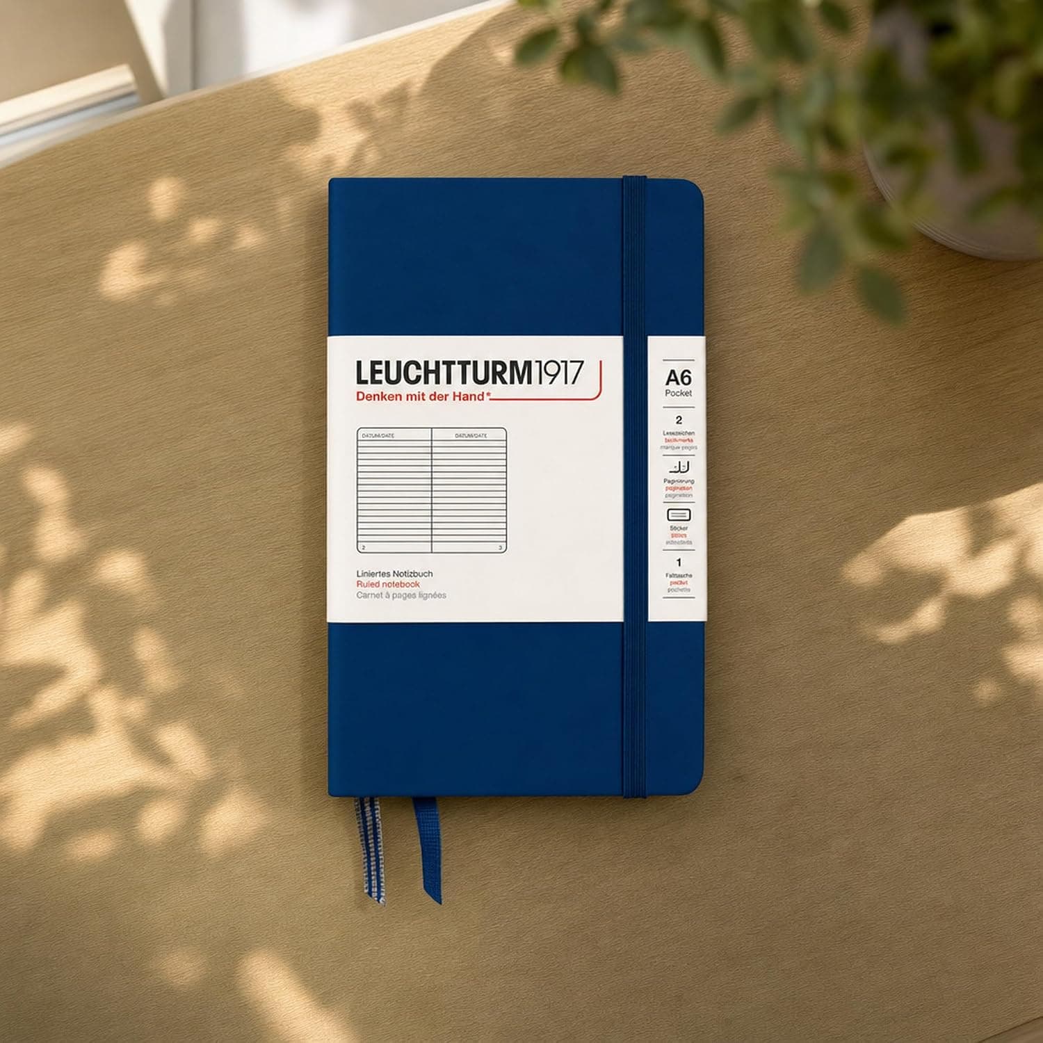 Leuchtturm1917 342918 Carnet Pocket A6 Ligné 185 pages numérotées Bleu marine
