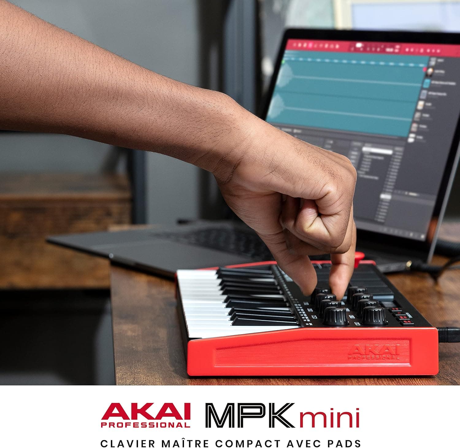 Akai Professional MPK Mini MK3 Clavier MIDI USB 25 Touches | Touches Mini Sensibles à la Vélocité, 8 Pads MPC, 8 Boutons, Logiciels Inclus, pour Beatmakers, Producteurs et Home Studio