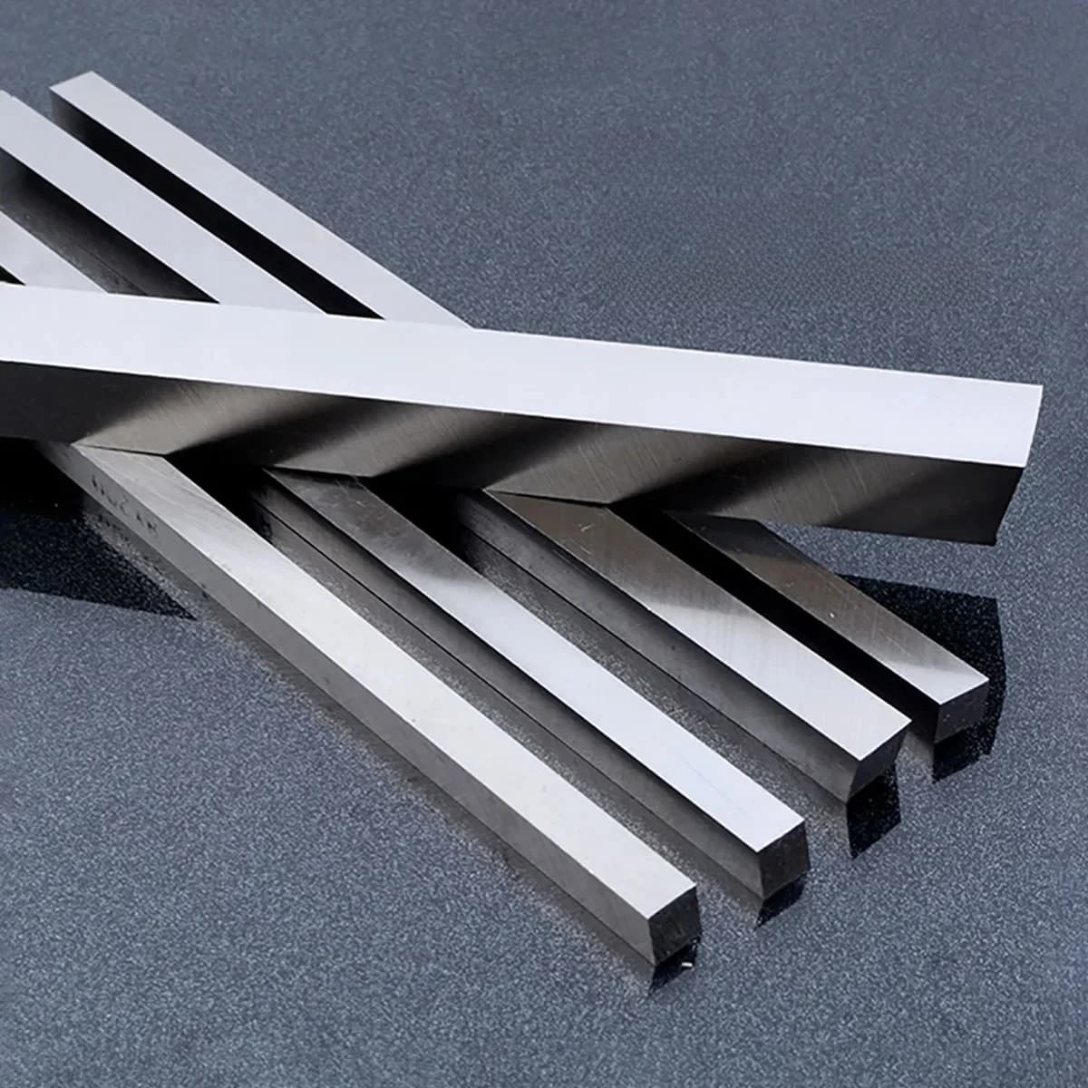 Dureté HRC 66-69 CNC tour HSS acier plat carré barre bande haute vitesse acier fraisage gravure tour outil peu longueur 200mm