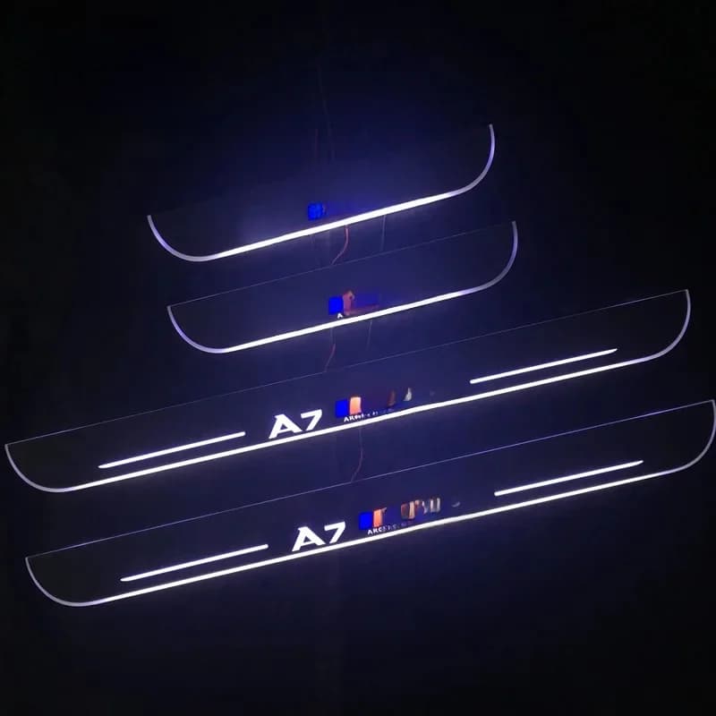 Garniture pédale LED voiture lumière seuil de porte plaque de protection voie dynamique Streamer lampe de bienvenue pour Audi A7 C7 S7 RS7 berline 2009 - 2019